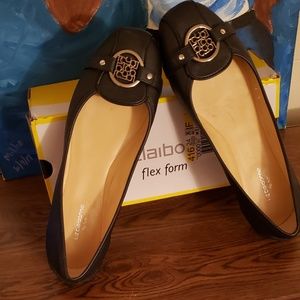 Liz Claiborne Flex Form Moccasins